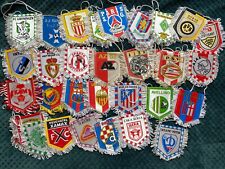 1) Pennants de futebol vintage da década de 1970 do mundo e da Grã-Bretanha pequenos: *Escolha na lista* comprar usado  Enviando para Brazil