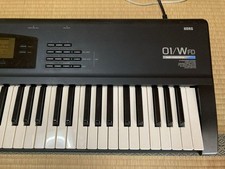 Korg 61keys music d'occasion Korg 61keys music d'occasion  Expédié en France