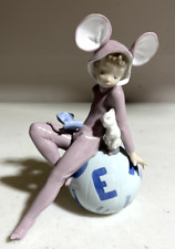 Vintage lladro restful d'occasion  Expédié en Belgium