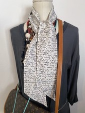 Tiffany foulard seta usato  Viareggio