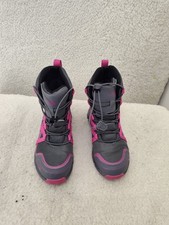 North face shoes for sale  Columbia