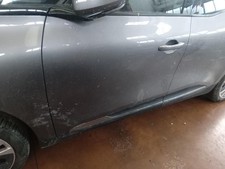 Porta portiera anteriore usato Porta portiera anteriore usato  Italia