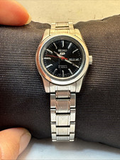 Seiko feminino 5 relógio automático mostrador preto aço inoxidável SYMK17-R15 comprar usado  Enviando para Brazil