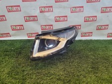 Faro anteriore sinistro usato Faro anteriore sinistro usato  Italia