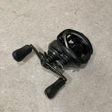 Carretel de lançamento de isca para canhotos Shimano Curado MGL 71HG comprar usado  Enviando para Brazil