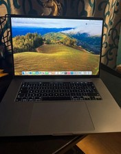 Macbook pro 2019 usato  Finale Emilia