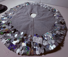 Small tree skirt for sale  Rockford