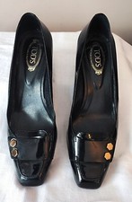 Escarpins cuir verni d'occasion  Toulon-
