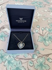 Wedgewood chain light for sale  READING