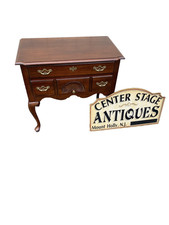 thomasville furniture for sale  Mount Holly