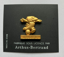 Pin football mascotte d'occasion  Aizenay