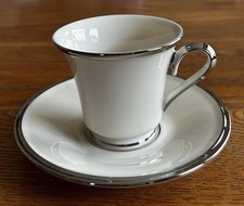 Usado, LENOX SOLITAIRE PLATINA MARFIM PÉ XÍCARA E PIRES 12 DISPONÍVEIS ÓTIMO ESTADO. comprar usado  Enviando para Brazil