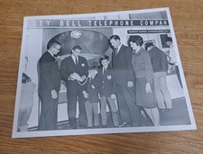 Foto de imprensa vintage em preto e branco de 30 de abril de 1966 antes de termos celulares comprar usado Foto de imprensa vintage em preto e branco de 30 de abril de 1966 antes de termos celulares comprar usado  Enviando para Brazil