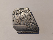 Ancienne broche insigne d'occasion  Châlette-sur-Loing