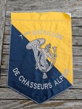 Fanion brodé militaire d'occasion  Saint-Etienne