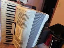 Accordion cellini 120 for sale  Minneapolis