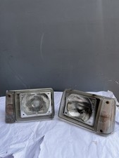 Coppia fari anteriori usato  Massa di Somma