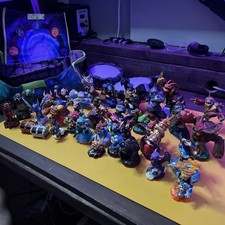 Skylanders figures bundle for sale  HELSTON