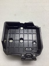 Bandeja de retenção de bateria 2017-2019 TOYOTA PRIUS PRIME FABRICANTE DE EQUIPAMENTO ORIGINAL 74404-47030, usado comprar usado  Enviando para Brazil