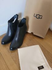 Bottines ugg pointure d'occasion  Châtillon-le-Duc