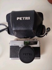 Macchina fotografica petri usato  Viterbo
