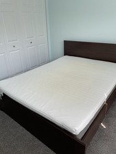 Queen bed whit for sale  Buffalo Grove