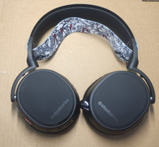 Steelseries arctis cuffie usato  Spedire a Italy