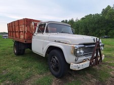 1958 ford 600 for sale  Thief River Falls