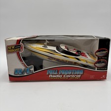 Novo brilhante DONZI R/C barco de controle de rádio função completa 80 pés + alcance nº 741 comprar usado  Enviando para Brazil