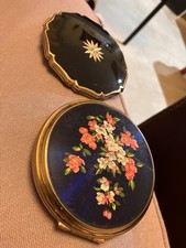 Two stratton powder for sale  WATERLOOVILLE