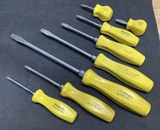 Ferramentas de encaixe 8 peças AMARELO clássico cabo rígido conjunto de chaves de fenda EUA chaves de fenda comprar usado  Enviando para Brazil