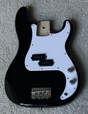 Corpo de baixo Squier by Fender® Loaded Precision P com eletrônica de especificações dos EUA BOM!, usado comprar usado  Enviando para Brazil