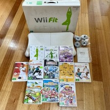 Nintendo Wii Fit Balance Board + 11 pacotes de jogos compatíveis na caixa comprar usado  Enviando para Brazil
