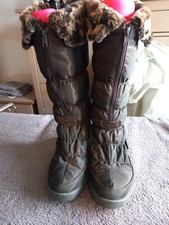 Ladies pavers boots for sale  BRAINTREE