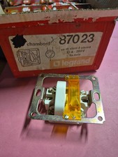 Legrand 87023 interrupteur d'occasion  Pézenas