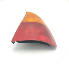 bmw e46 faro fanale posteriore touring usato bmw e46 faro fanale posteriore touring usato  Mineo