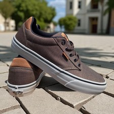 Vans atwood deluxe for sale  San Marcos