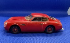 Aston martin db4 d'occasion  Saint-Estèphe