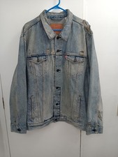 Levi designed distressed for sale  De Berry