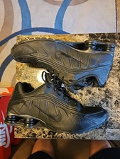 Nike Shox R4 triplo preto 104265-044 comprar usado  Enviando para Brazil