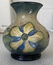 Moorcroft hypericum 9cm for sale  LEICESTER