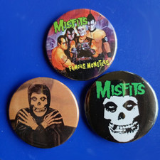 Lot badges epingles d'occasion  Paris XVII