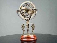 Brass armillary globe d'occasion  Expédié en Belgium