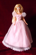 Poupee barbie robe d'occasion  Rouen-
