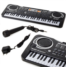 Tastiera musicale elettronica usato  Villarbasse