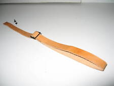 Fauve leather jugular d'occasion  Expédié en Belgium