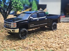 CAMINHÃO PERSONALIZADO 1/64 2015 Cheverolet Chevy 1500 4x4 hitchtow Silverado High Country comprar usado  Enviando para Brazil