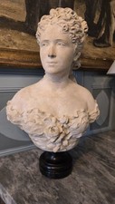 Buste jeune femme d'occasion  Thorigny-sur-Oreuse