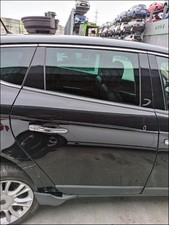 Porte arriere droit d'occasion Porte arriere droit d'occasion  Claye-Souilly