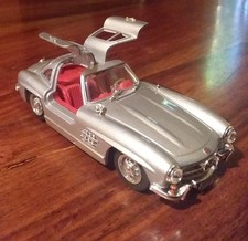 Vitrinenstück mercedes 300 gebraucht kaufen  Oberhausen